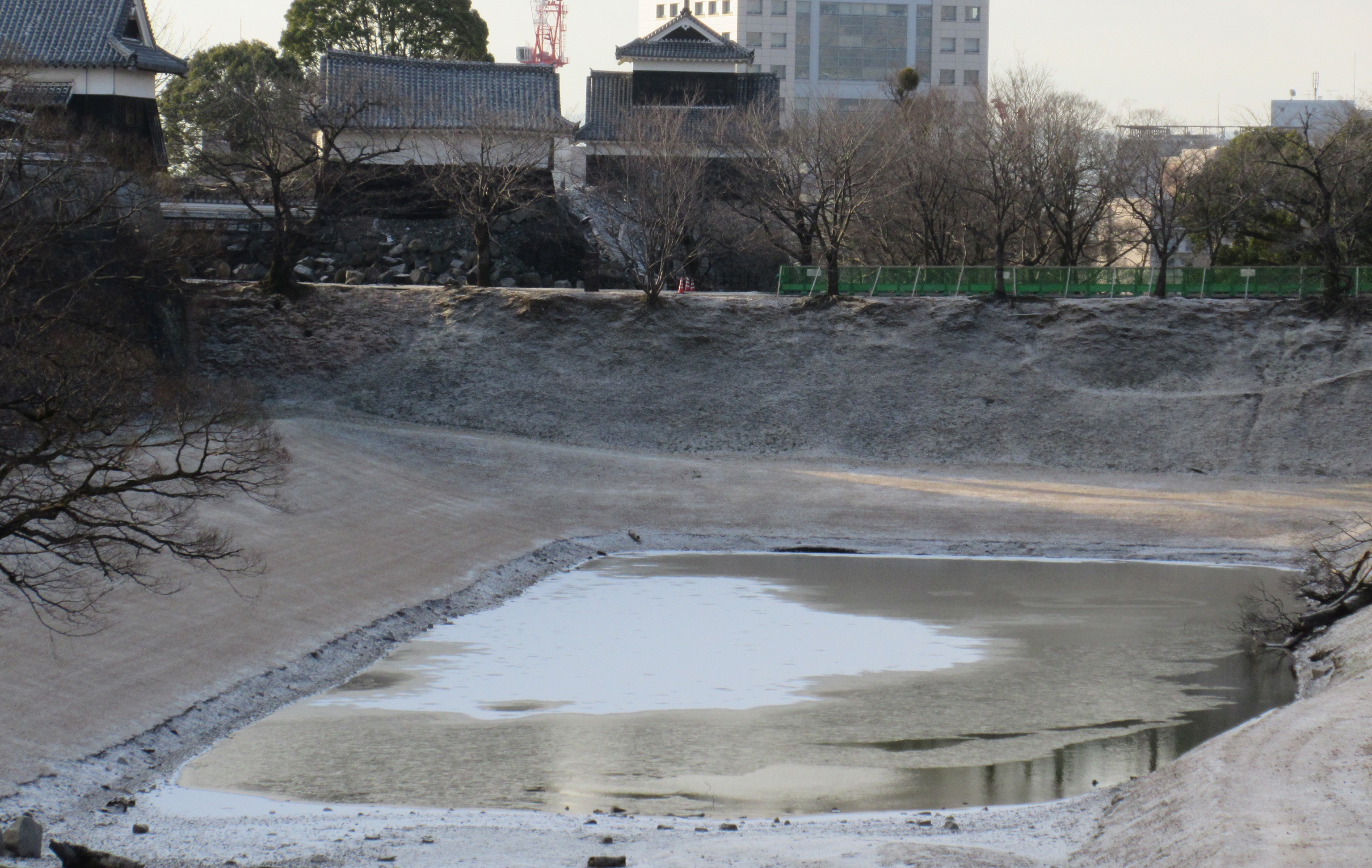 熊本市の冬日30日 あすも氷点下 空色日記 熊本市の冬日30日 あすも氷点下 空色日記