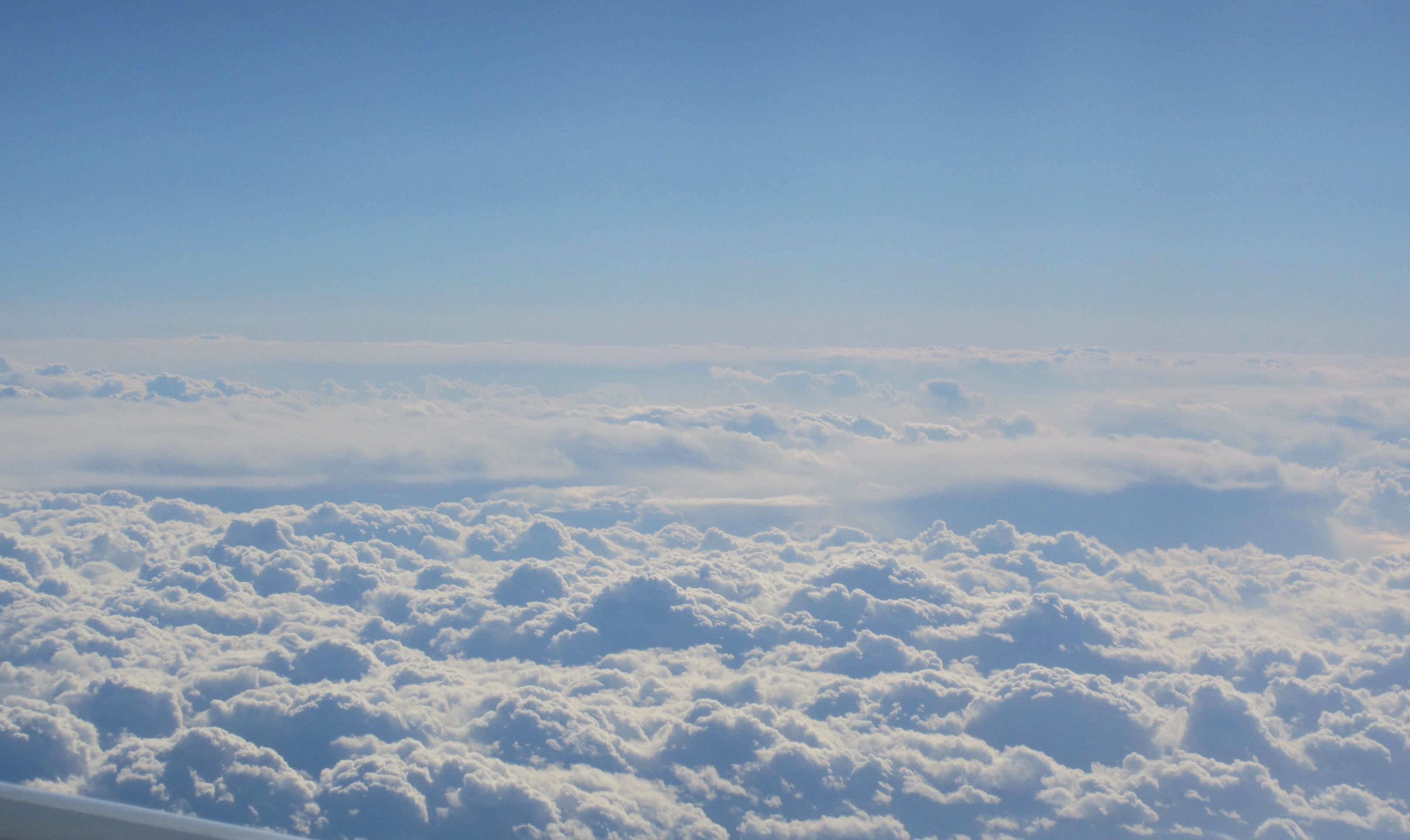 冬の雲 飛行機から見ると 空色日記